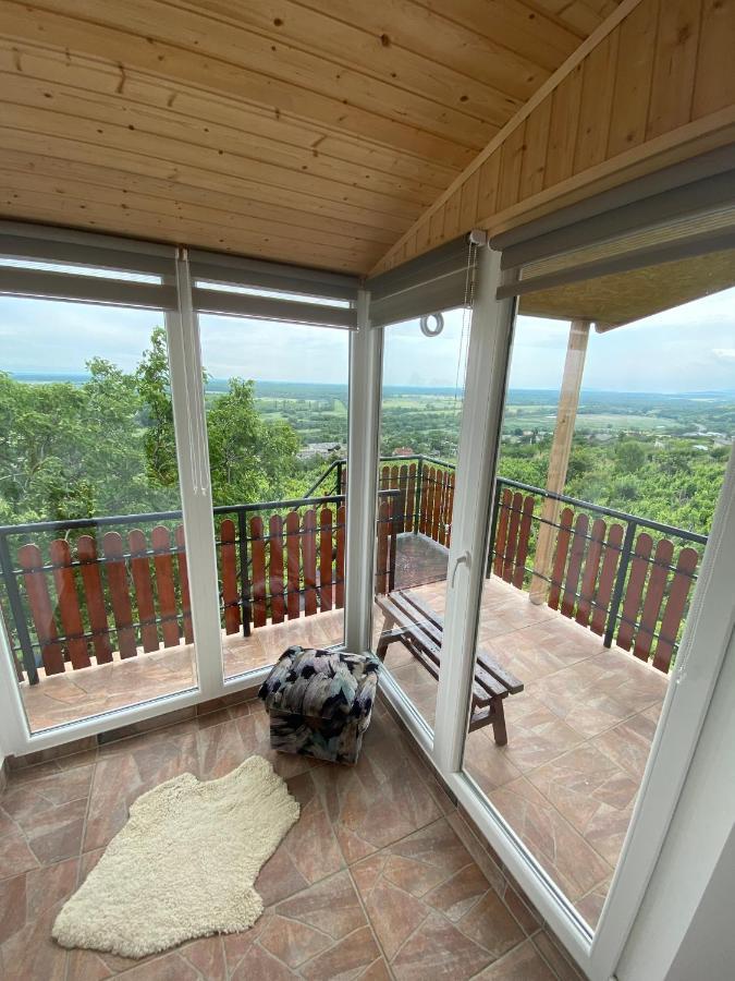 Fehér Szőlő Vendégház Sátoraljaújhely Exterior foto